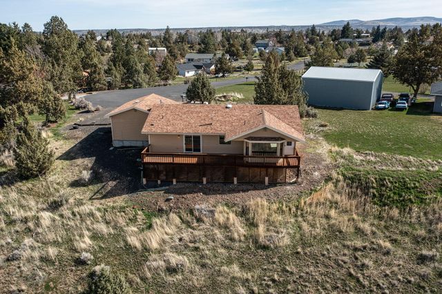 191 SW Cascade Lane, Madras, OR 97741