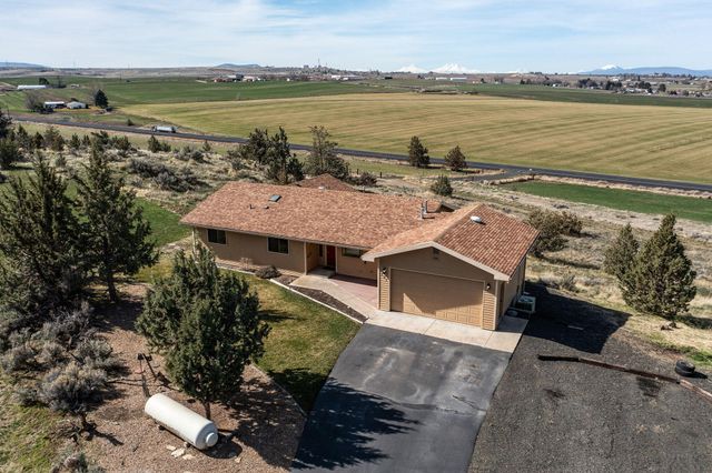 191 SW Cascade Lane, Madras, OR 97741