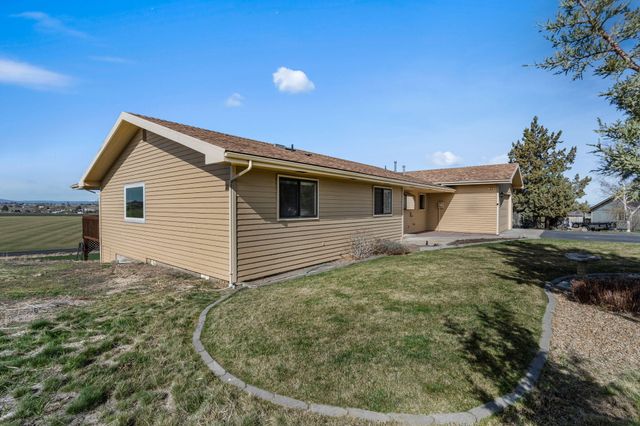 191 SW Cascade Lane, Madras, OR 97741