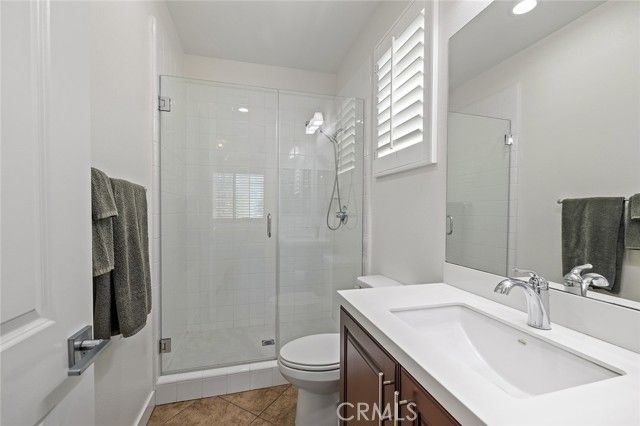 5568 Ozawa, La Palma, CA 90623