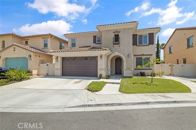 5568 Ozawa, La Palma, CA 90623