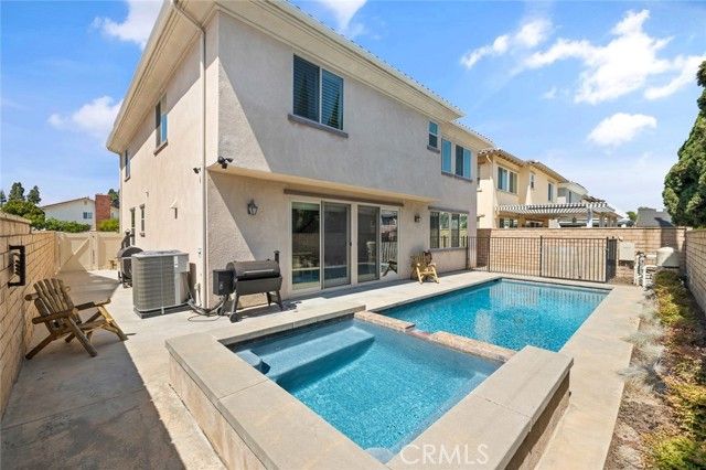 5568 Ozawa, La Palma, CA 90623