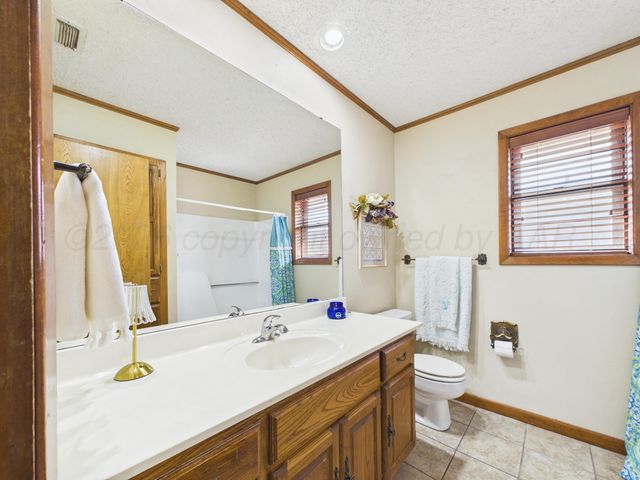 2522 N EVERGREEN Street, Pampa, TX 79065