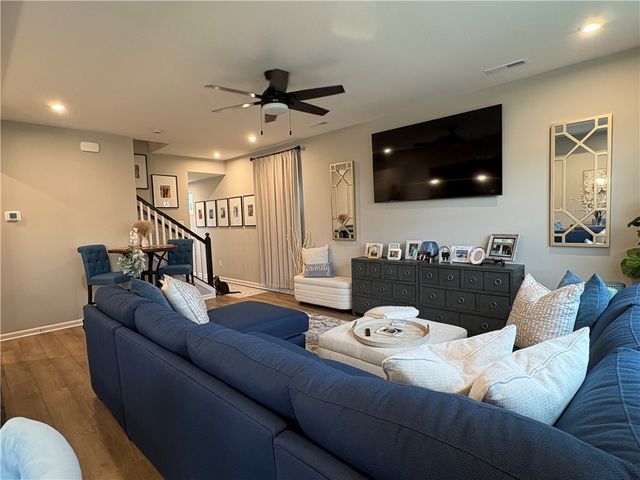 1630 S Golden Clove Bend, Sugarcreek Twp, OH 45305