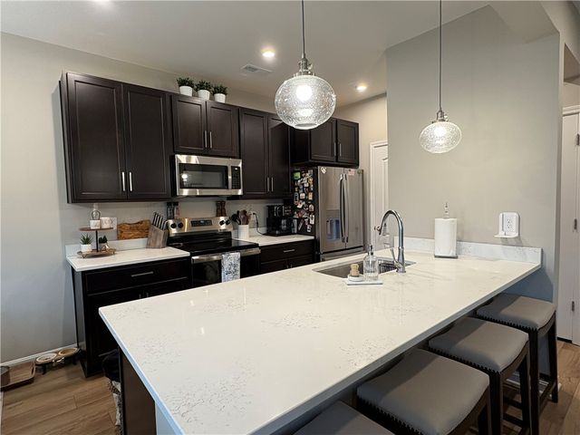 1630 S Golden Clove Bend, Sugarcreek Twp, OH 45305