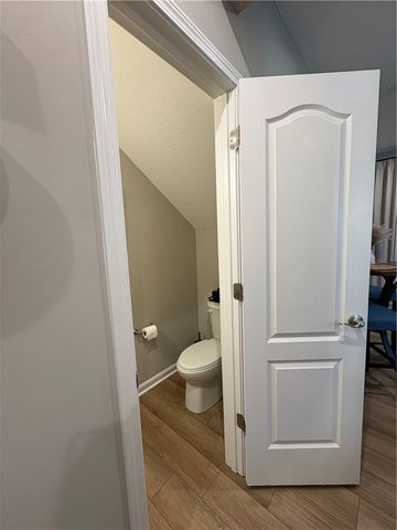 1630 S Golden Clove Bend, Sugarcreek Twp, OH 45305