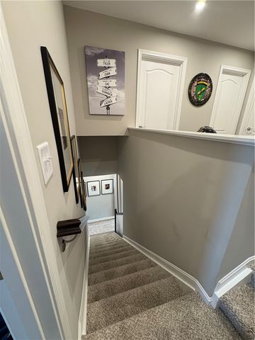 1630 S Golden Clove Bend, Sugarcreek Twp, OH 45305