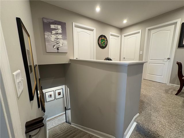 1630 S Golden Clove Bend, Sugarcreek Twp, OH 45305