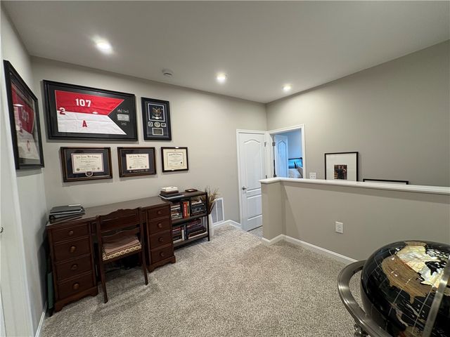 1630 S Golden Clove Bend, Sugarcreek Twp, OH 45305