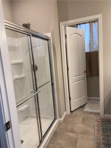 1630 S Golden Clove Bend, Sugarcreek Twp, OH 45305