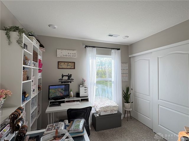 1630 S Golden Clove Bend, Sugarcreek Twp, OH 45305