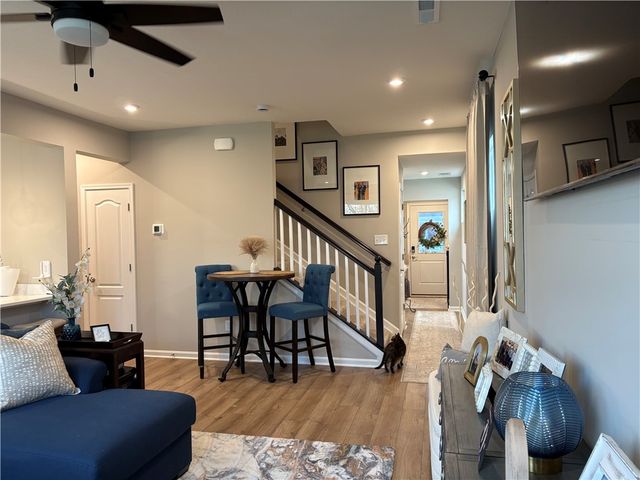 1630 S Golden Clove Bend, Sugarcreek Twp, OH 45305