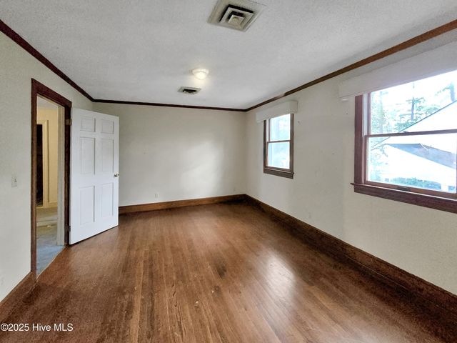 203 Crescent Drive, Windsor, NC 27983