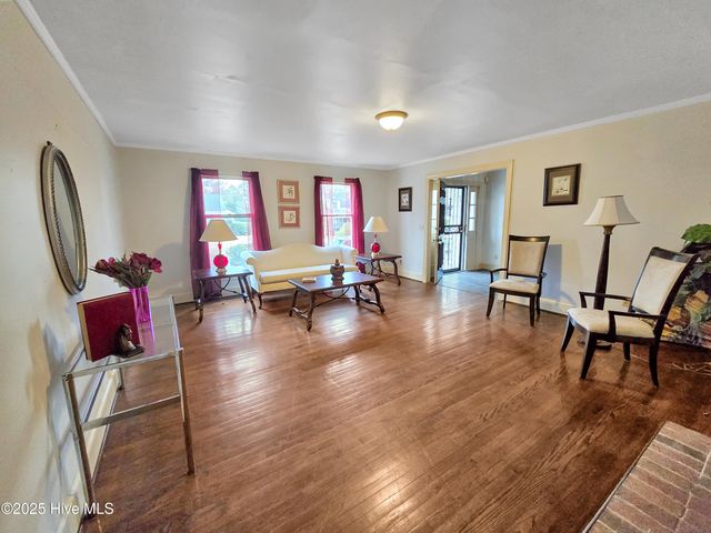 203 Crescent Drive, Windsor, NC 27983