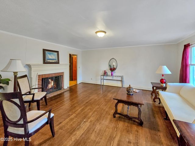 203 Crescent Drive, Windsor, NC 27983