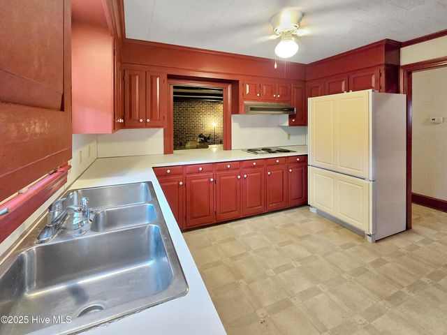 203 Crescent Drive, Windsor, NC 27983