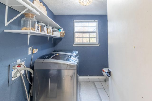 6831 Knollcrest Drive, Harrison, TN 37341