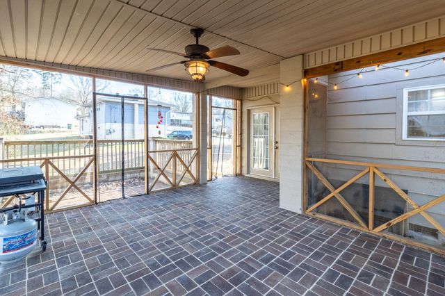 6831 Knollcrest Drive, Harrison, TN 37341