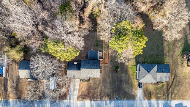 6831 Knollcrest Drive, Harrison, TN 37341