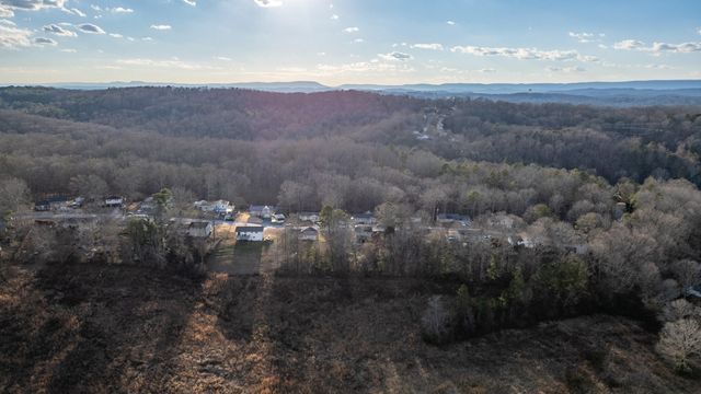 6831 Knollcrest Drive, Harrison, TN 37341