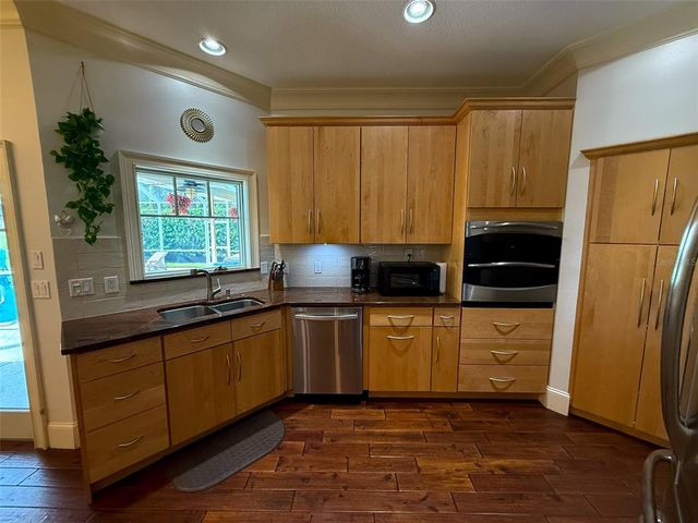 4 SUTTON COURT, Palm Coast, FL 32164