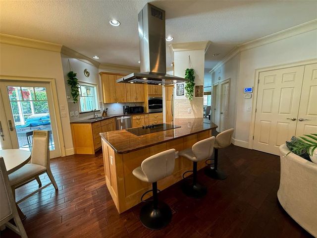 4 SUTTON COURT, Palm Coast, FL 32164