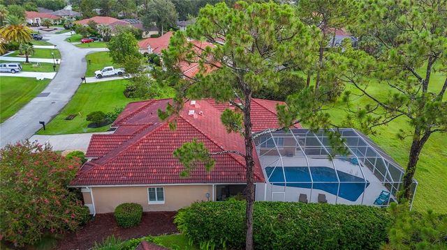 4 SUTTON COURT, Palm Coast, FL 32164