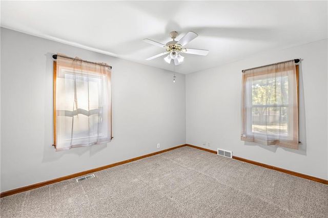 302 E Miami Street, Paola, KS 66071