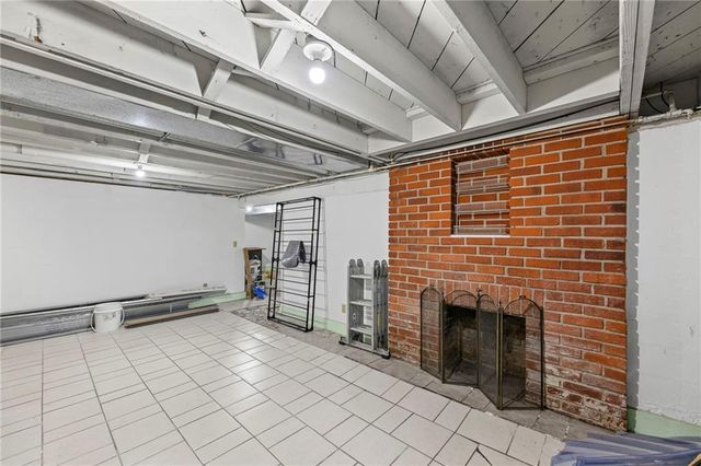 302 E Miami Street, Paola, KS 66071