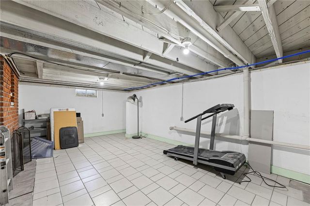 302 E Miami Street, Paola, KS 66071