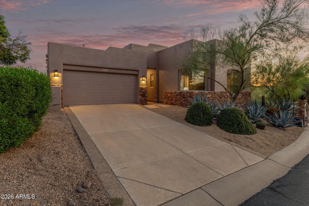 17221 E DIAMANTE Drive, Fountain Hills, AZ 85268 — photo 2