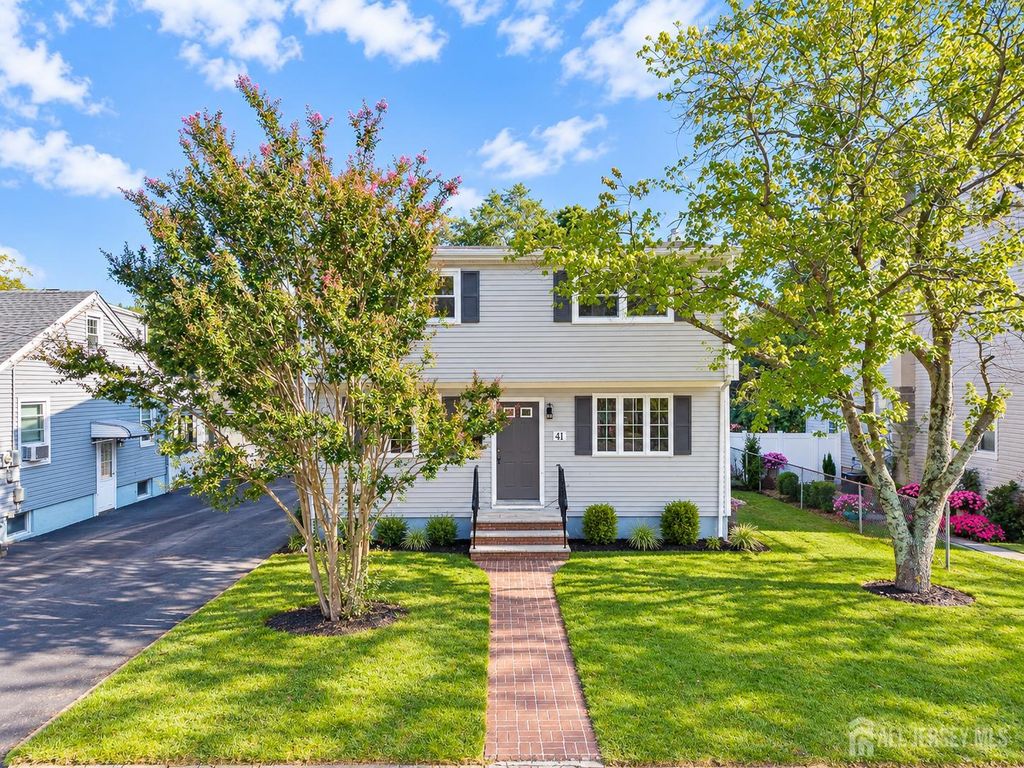 41 New Street, Spotswood, NJ 08884
