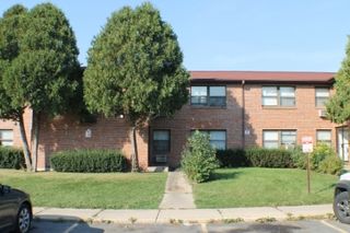 2902 31st Street 6, Zion, IL 60099