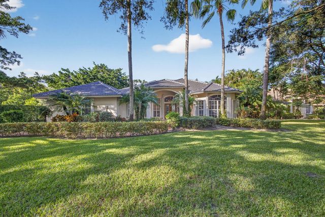 9923 SE Oak Tree Terrace, Tequesta, FL 33469