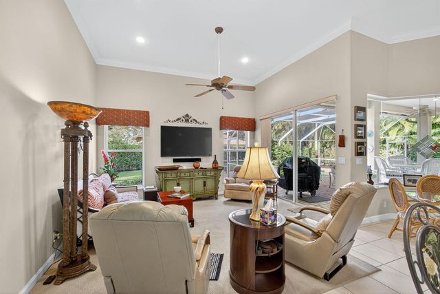 9923 SE Oak Tree Terrace, Tequesta, FL 33469