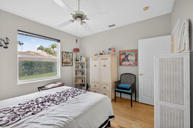 9923 SE Oak Tree Terrace, Tequesta, FL 33469