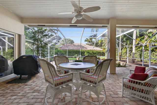 9923 SE Oak Tree Terrace, Tequesta, FL 33469