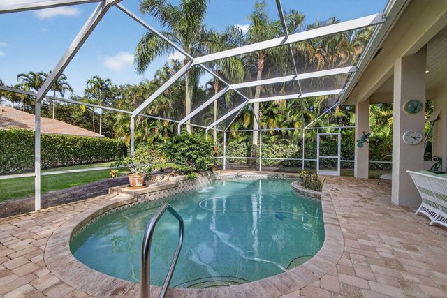 9923 SE Oak Tree Terrace, Tequesta, FL 33469
