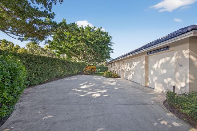 9923 SE Oak Tree Terrace, Tequesta, FL 33469