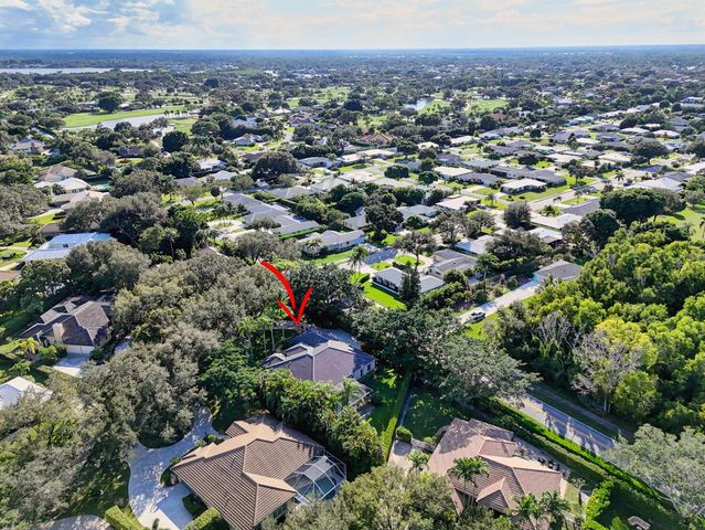 9923 SE Oak Tree Terrace, Tequesta, FL 33469