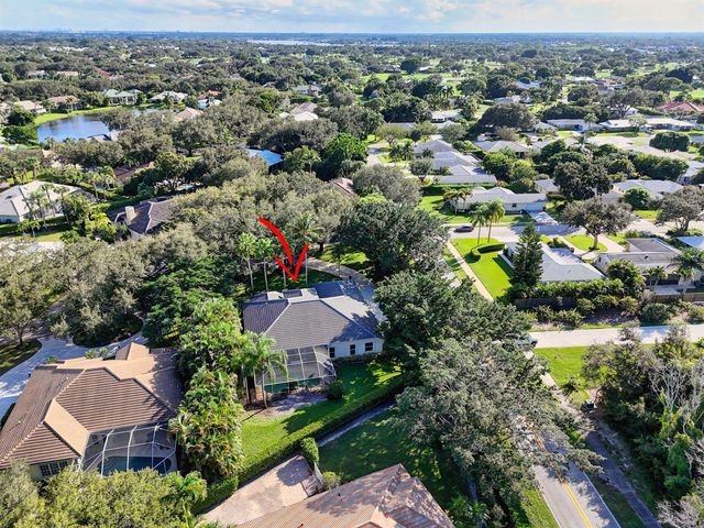 9923 SE Oak Tree Terrace, Tequesta, FL 33469