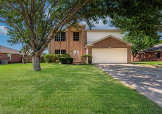 234 Baylor Drive, Glenn Heights, TX 75154