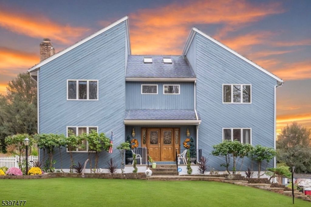 111 Green Rd, Sparta Twp., NJ 07871