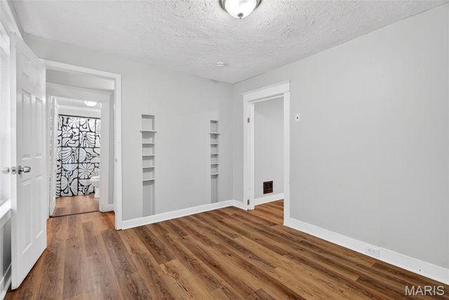 9411 Muriel Avenue, Woodson Terrace, MO 63114