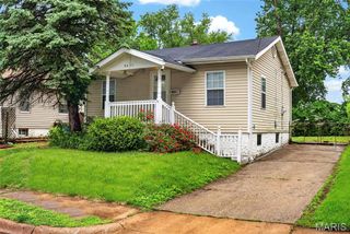 9411 Muriel Avenue, Woodson Terrace, MO 63114