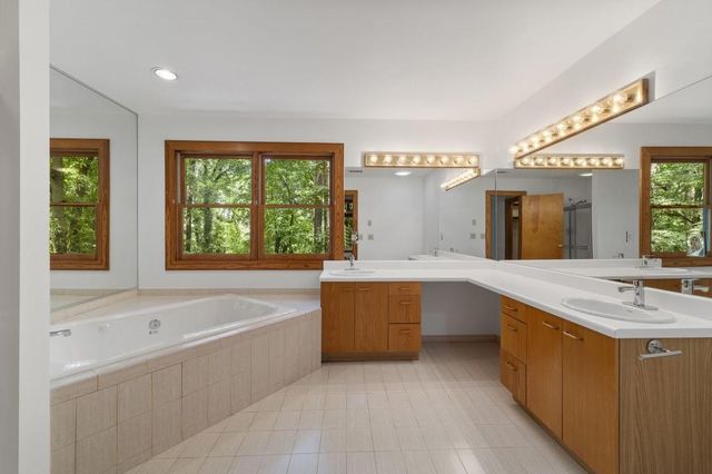 3886 Harts Mill Lane, Brookhaven, GA 30319