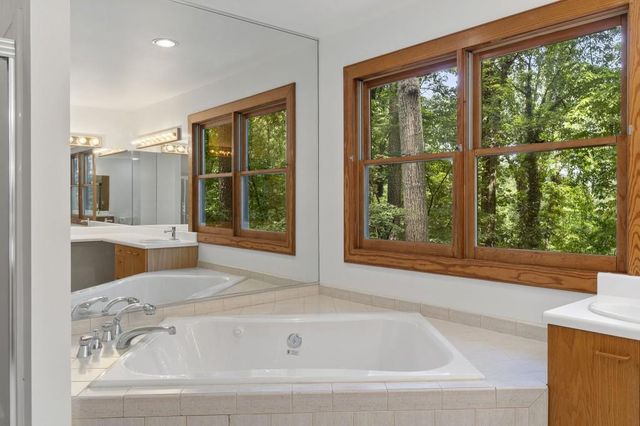 3886 Harts Mill Lane, Brookhaven, GA 30319