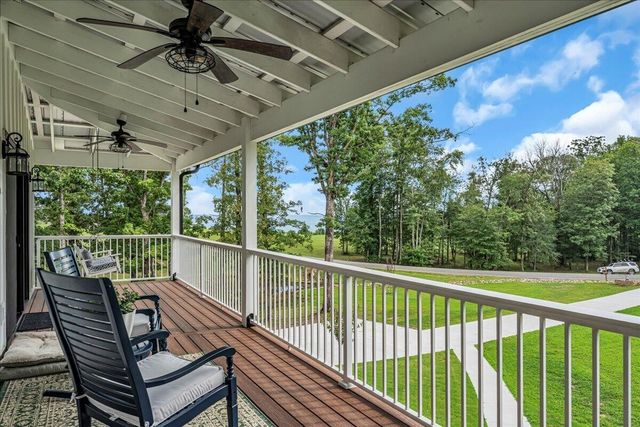 415 River Bluffs Drive, Jasper, TN 37347