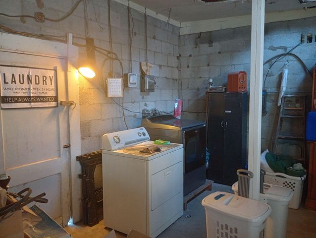 519 W 2nd Street, London, KY 40741