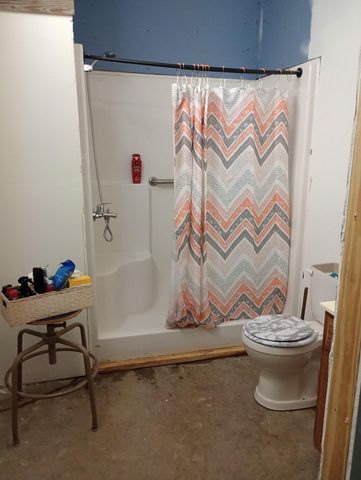 519 W 2nd Street, London, KY 40741